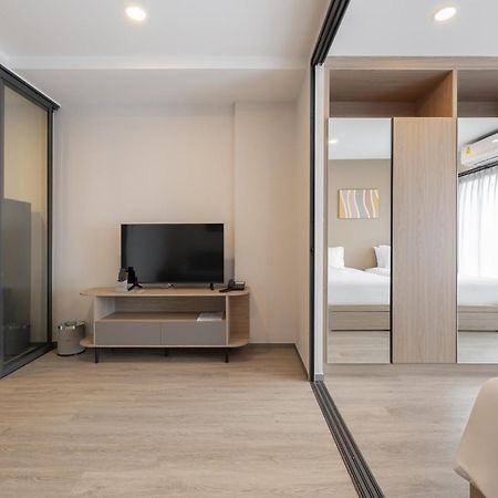 Salaya One Hotel & Service Apartment 外观 照片