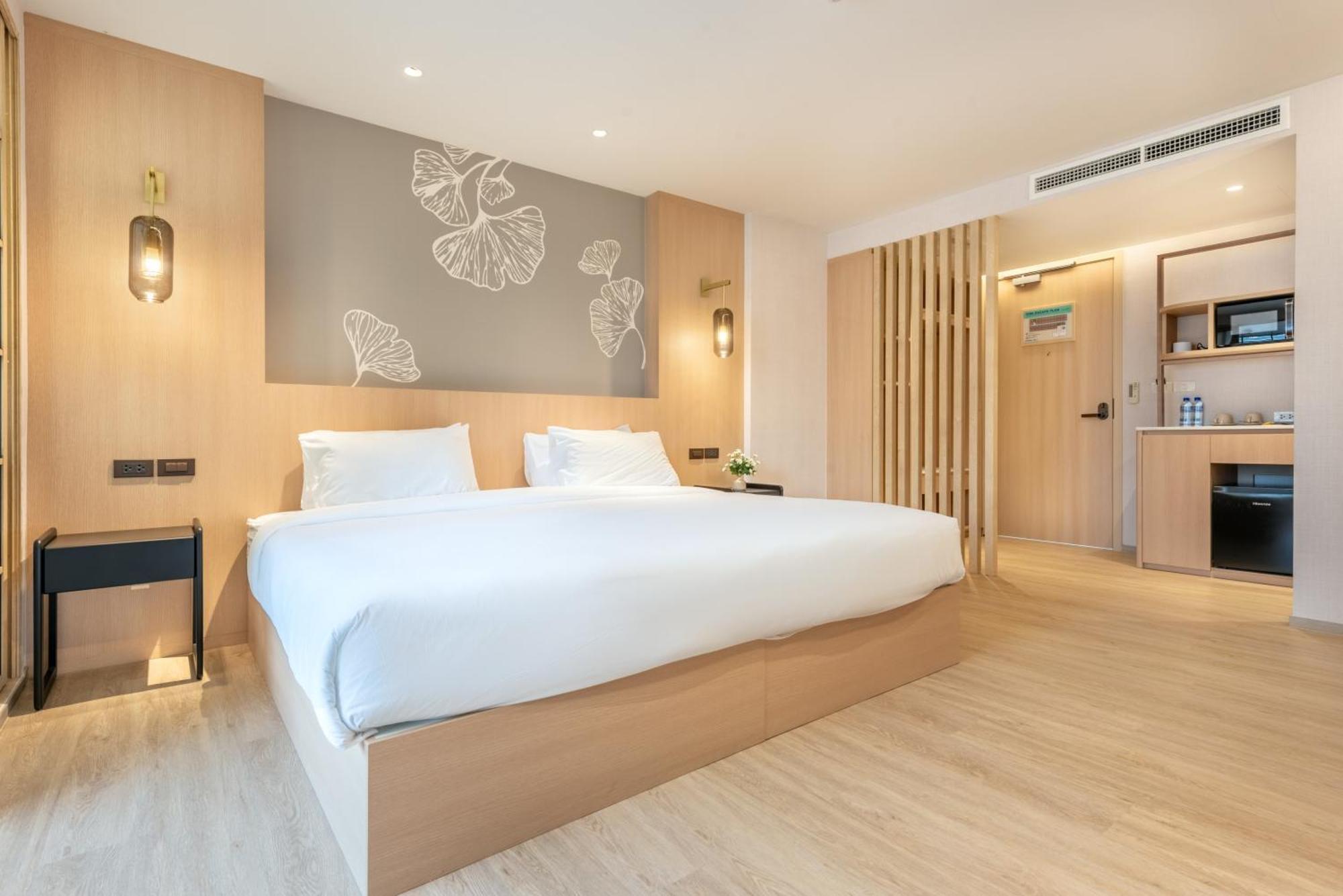 Salaya One Hotel & Service Apartment 外观 照片