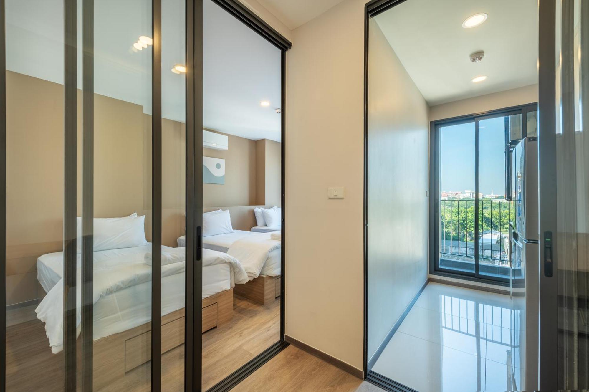 Salaya One Hotel & Service Apartment 外观 照片