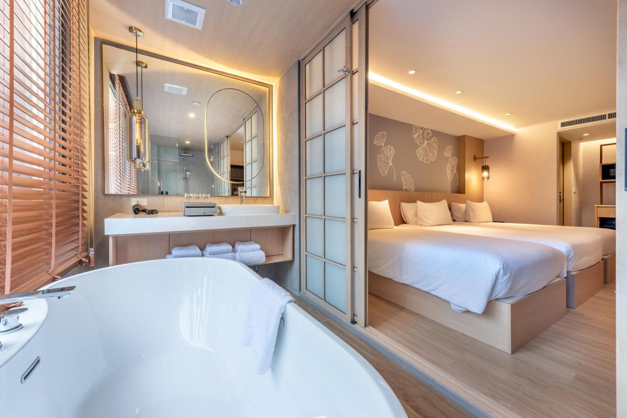 Salaya One Hotel & Service Apartment 外观 照片