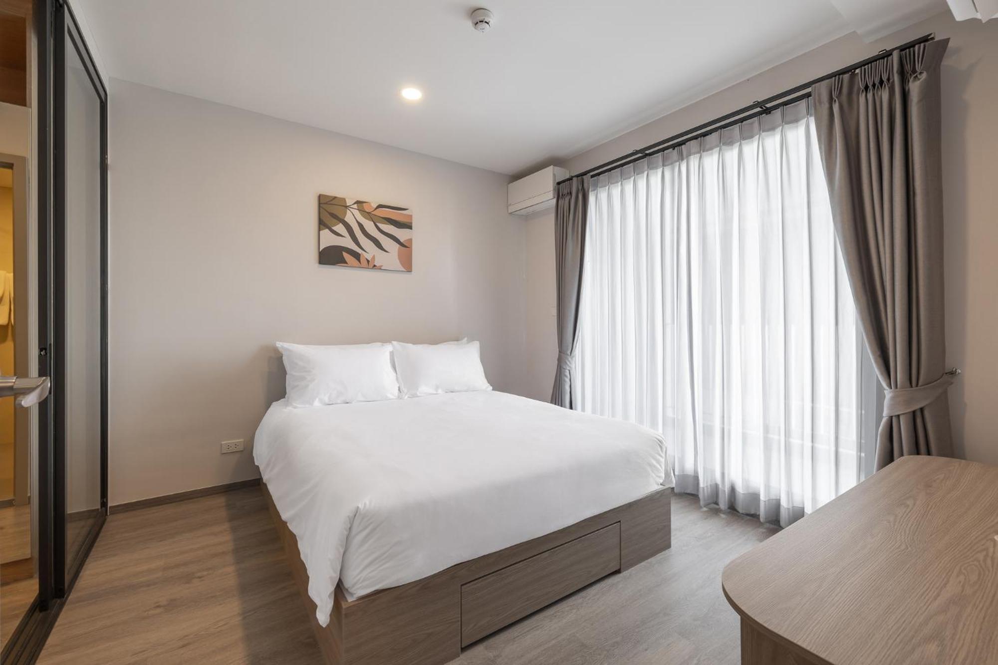 Salaya One Hotel & Service Apartment 外观 照片