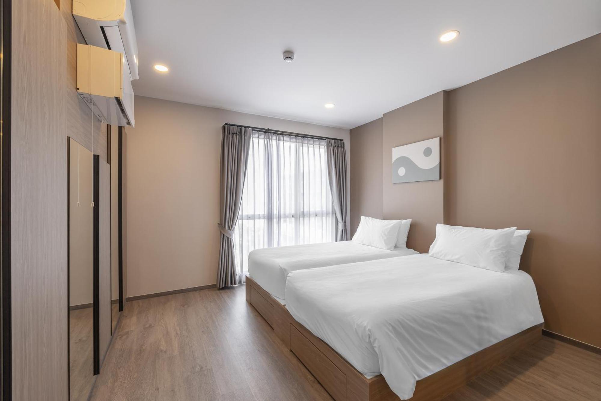 Salaya One Hotel & Service Apartment 外观 照片