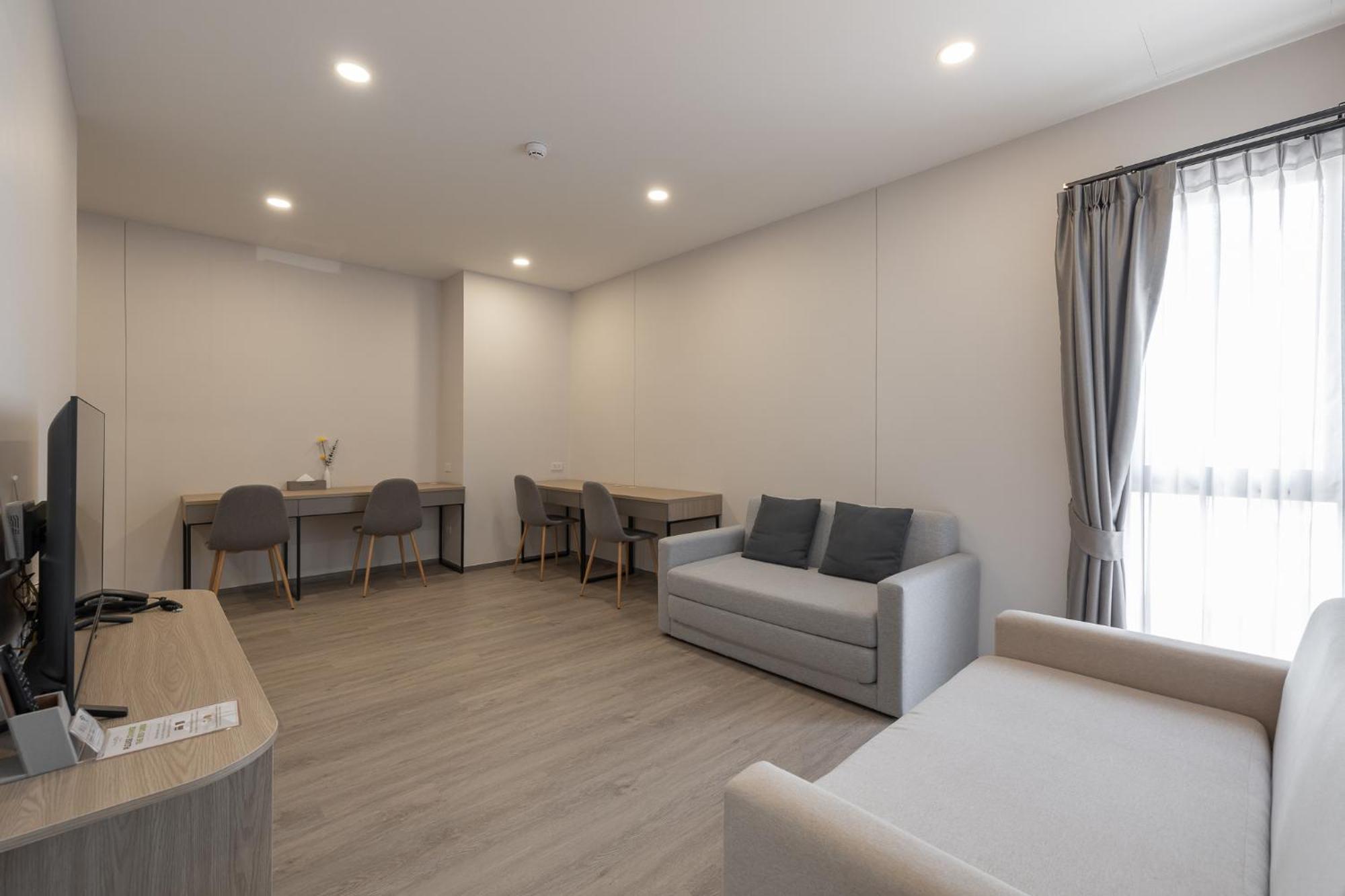 Salaya One Hotel & Service Apartment 外观 照片