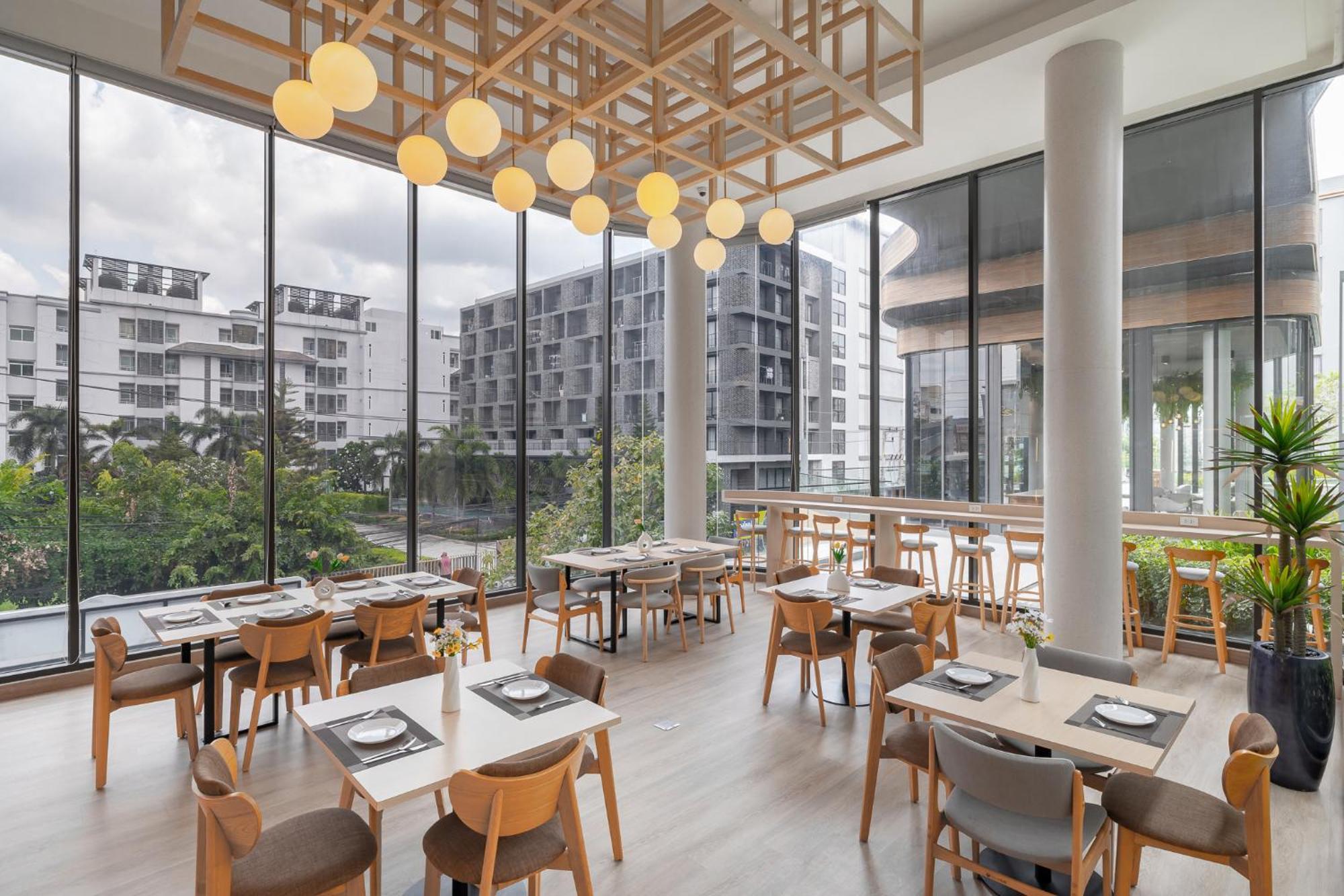 Salaya One Hotel & Service Apartment 外观 照片