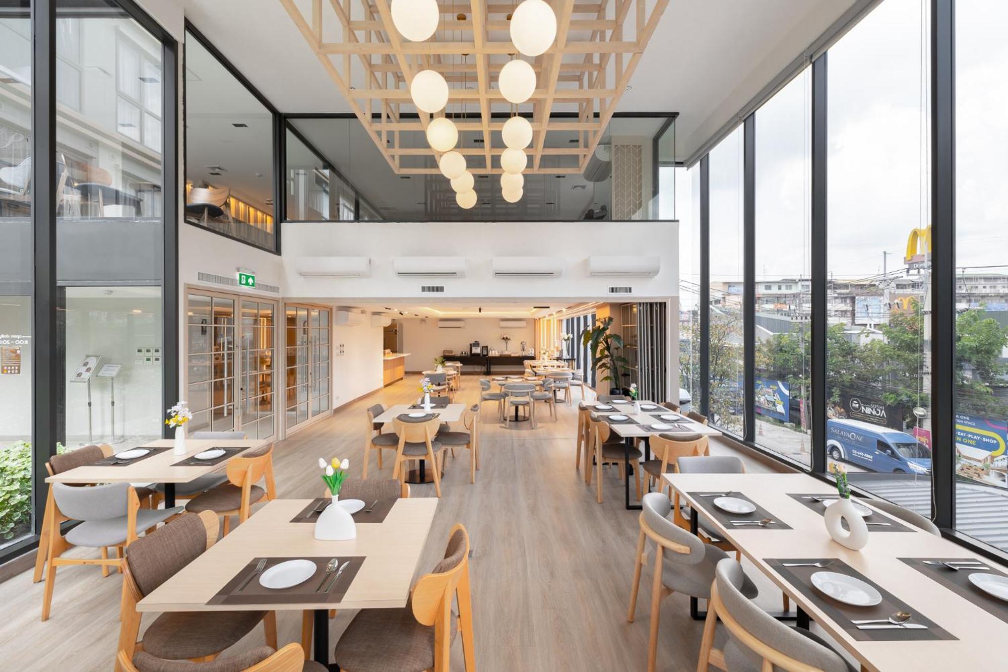 Salaya One Hotel & Service Apartment 外观 照片