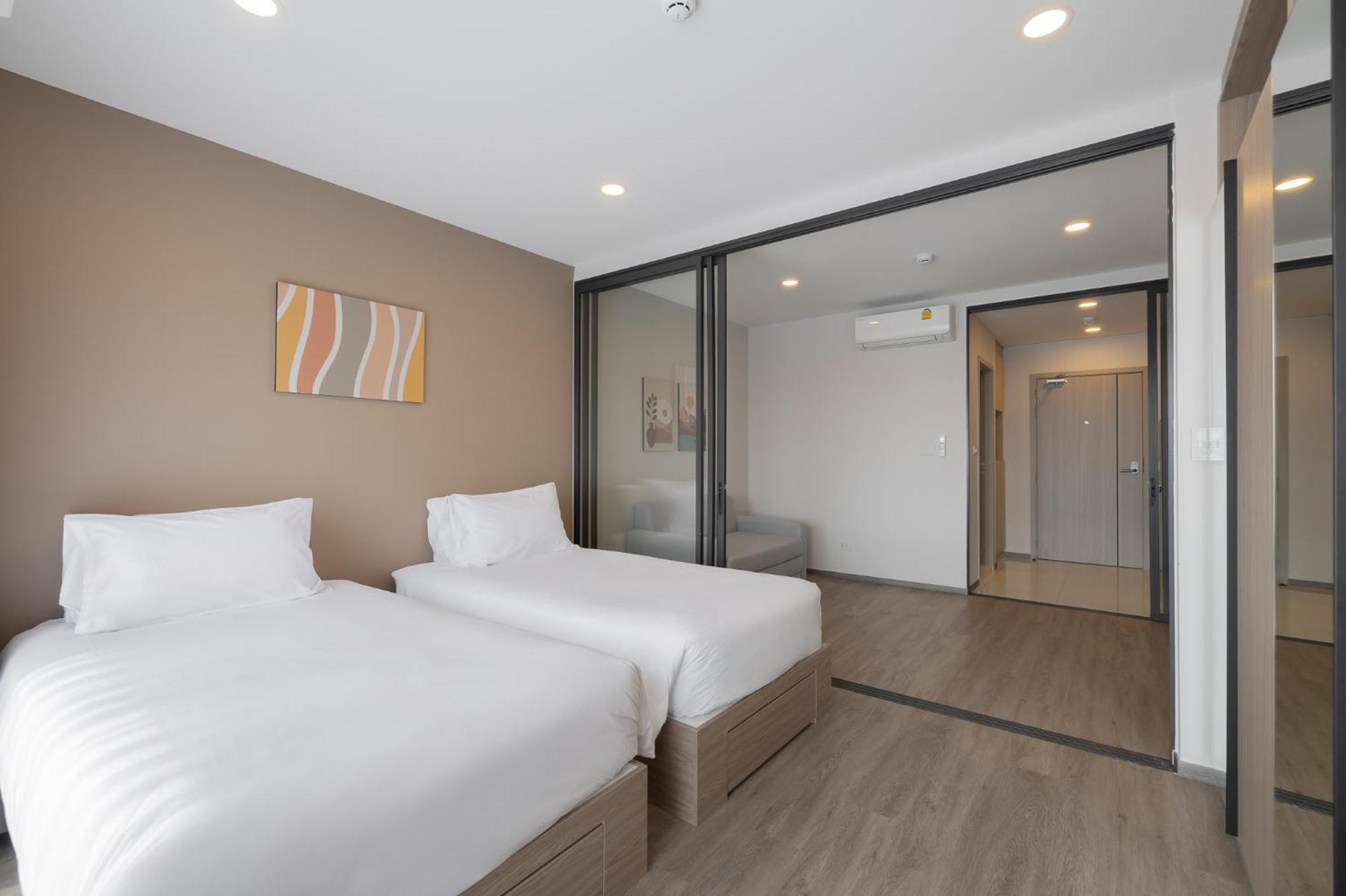 Salaya One Hotel & Service Apartment 外观 照片