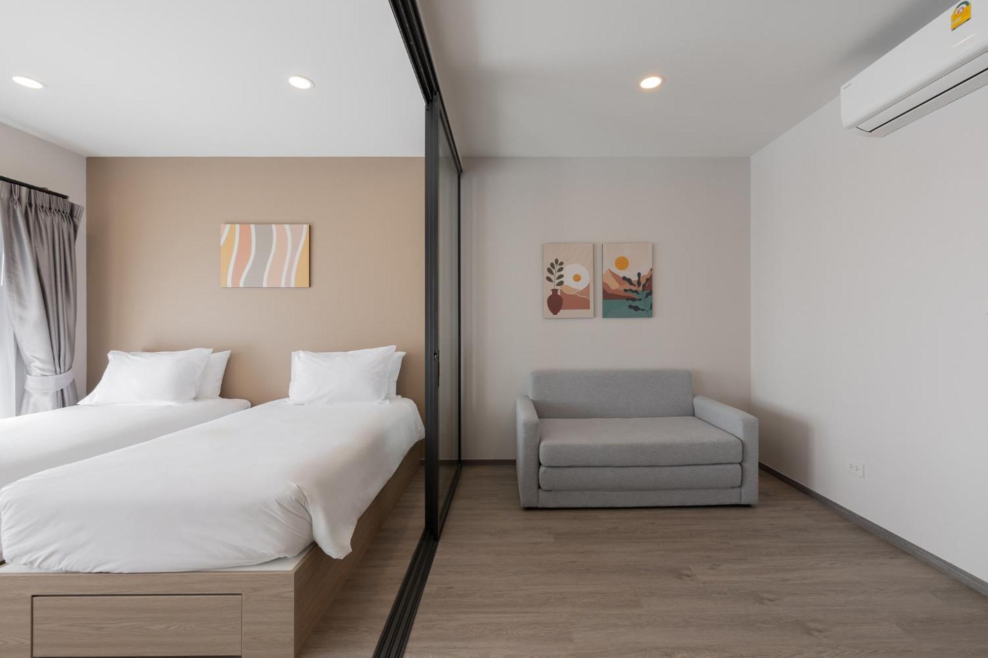 Salaya One Hotel & Service Apartment 外观 照片