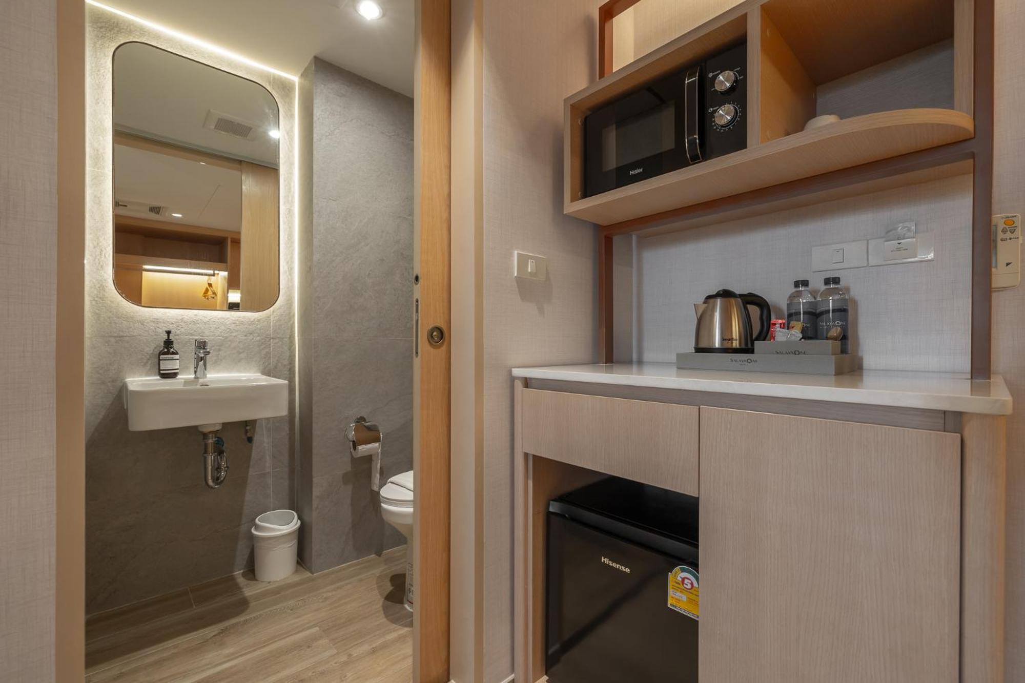 Salaya One Hotel & Service Apartment 外观 照片