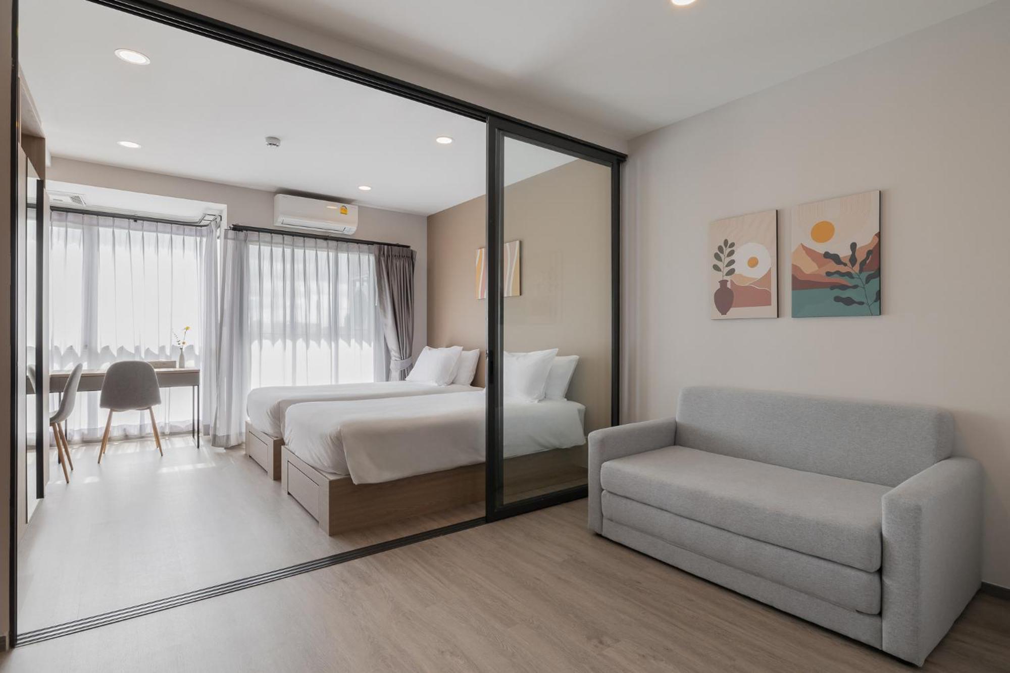 Salaya One Hotel & Service Apartment 外观 照片